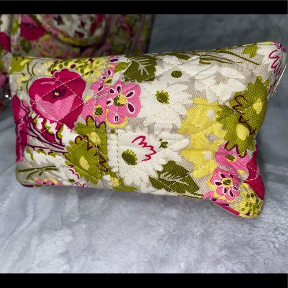 Vera Bradley Laptop bag tote, in Makes Me Blush. Excellent like new cond! - Picture 2 of 9